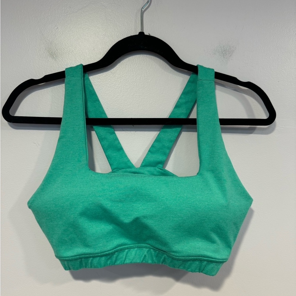 Green jewel Isla Movement Staple‎ Sports Bra